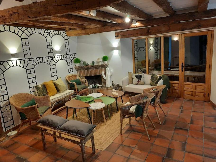 Casa Florentino Casa Centenaria Torre Val De San Pedro Dış mekan fotoğraf